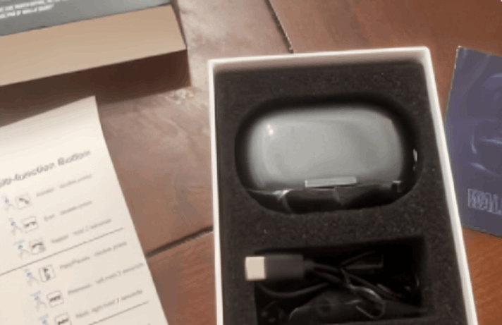 WallaBuds customer review Cherisha M.